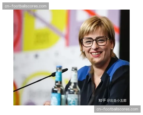 冰球主题纪录片《北境之光》入围国际体育电影节主竞赛单元 冰球主题纪录片《北境之光》入围国际体育电影节主竞赛单元